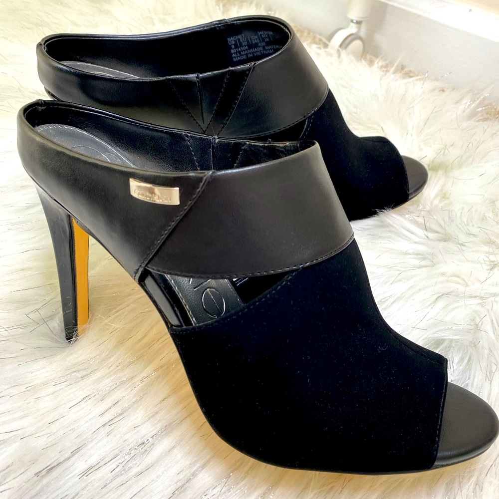 Calvin Klein high heel shoes Size 9